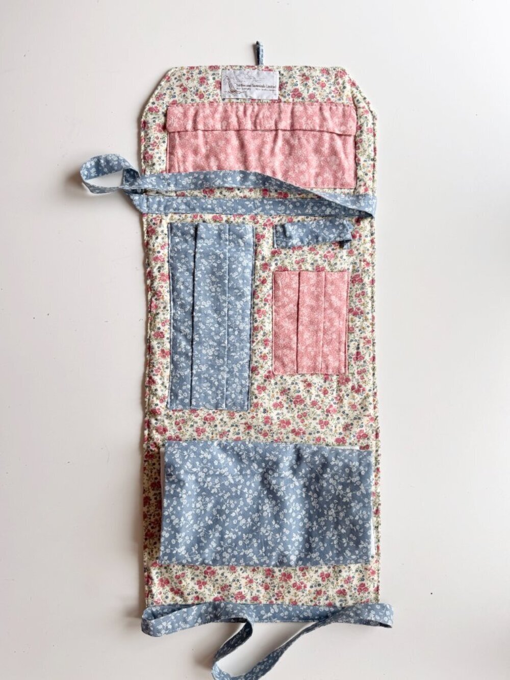 Vintage SUTTLES & SEAWINDS Floral Cottagecore Cotton Travel Toiletry Caddy